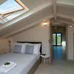 Villa Nava - Nestled In Olive Trees With Private Pool, By Zantewize Alykes (Zakynthos)