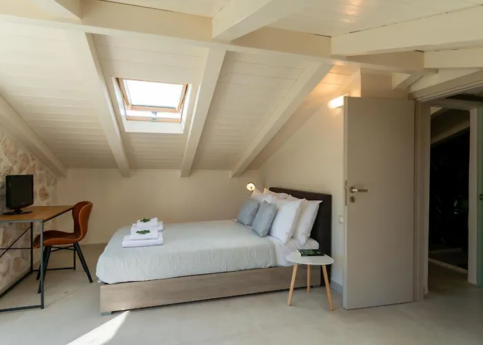 Nava - Nestled In Olive Trees With Private Pool, By Zantewize Villa *