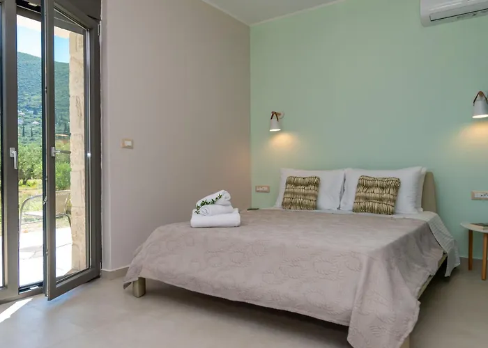 Nava - Nestled In Olive Trees With Private Pool, By Zantewize Villa