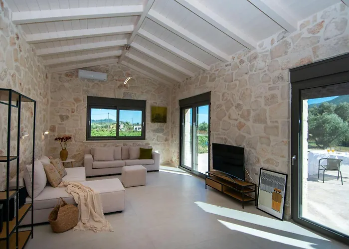Villa Nava - Nestled In Olive Trees With Private Pool, By Zantewize Alykes (Zakynthos)