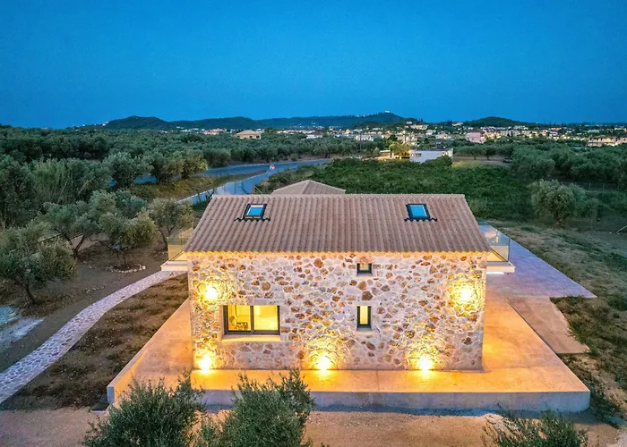Villa Nava - Nestled In Olive Trees With Private Pool, By Zantewize *