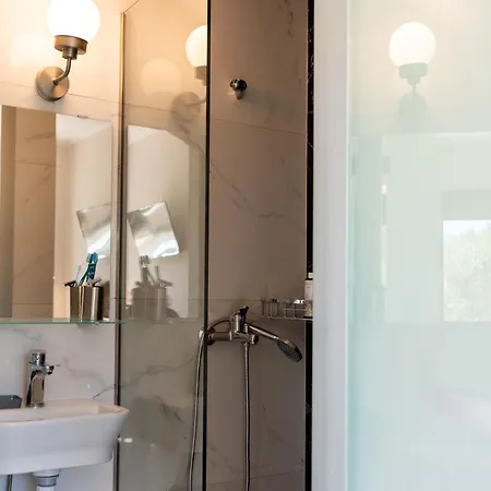 Nava - Nestled In Olive Trees With Private Pool, By Zantewize Villa *