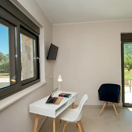 Nava - Nestled In Olive Trees With Private Pool, By Zantewize *