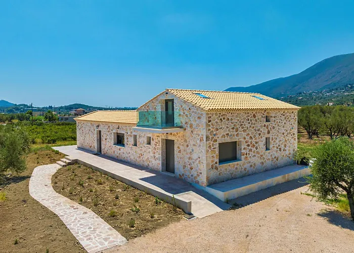 Villa Nava - Nestled In Olive Trees With Private Pool, By Zantewize Alykes (Zakynthos)