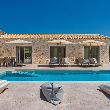 Nava - Nestled In Olive Trees With Private Pool, By Zantewize 别墅 阿里克斯