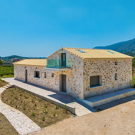 Vila Nava - Nestled In Olive Trees With Private Pool, By Zantewize Alykes (Zakynthos)