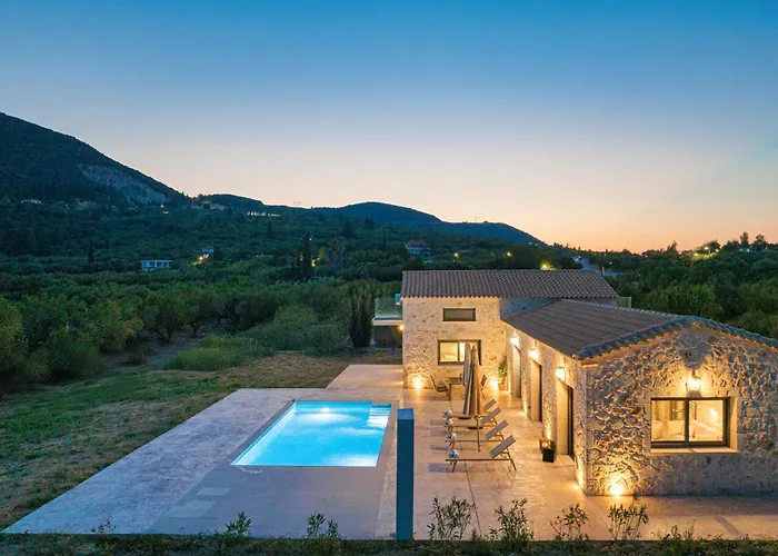 Nava - Nestled In Olive Trees With Private Pool, By Zantewize 别墅 阿里克斯