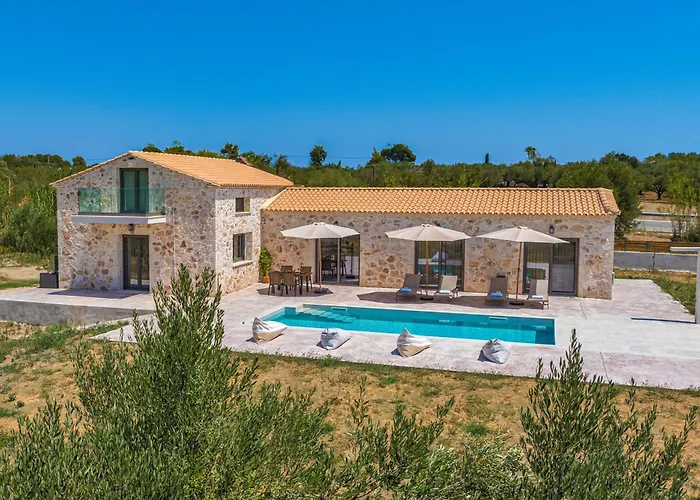别墅 Nava - Nestled In Olive Trees With Private Pool, By Zantewize 阿里克斯