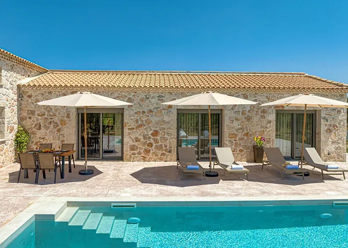 Nava - Nestled In Olive Trees With Private Pool, By Zantewize * 阿里克斯